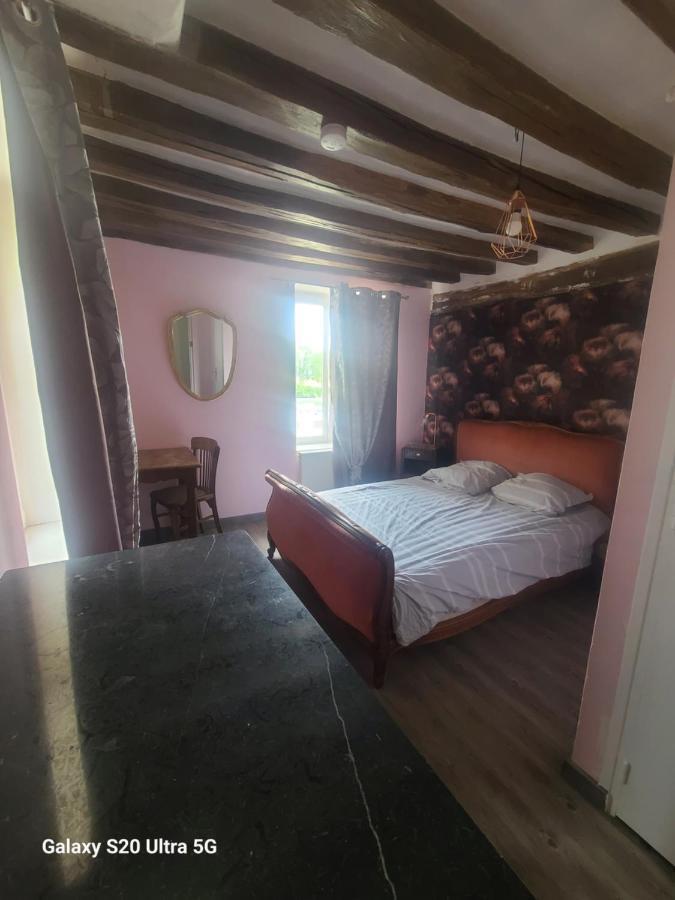 Les Chambrees Du Bac Hotel Charly-sur-Marne Ngoại thất bức ảnh